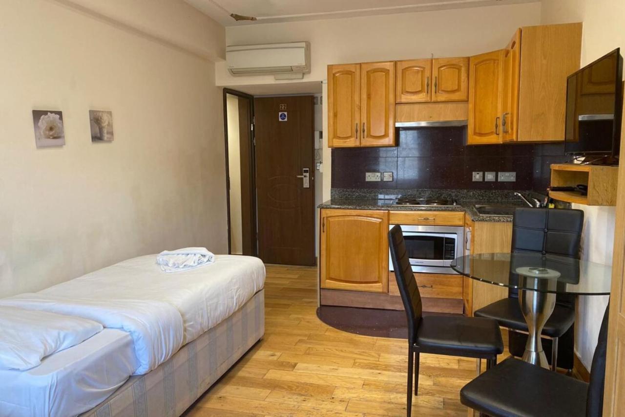 Apartamento Lovely Studio Fits 3 Near Hyde Park-r22-building32 Londres